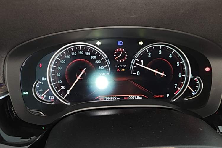 Used BMW 5 Series 2018 Revised Version 530Li Leading Edition Luxury Package Instrument Cluster