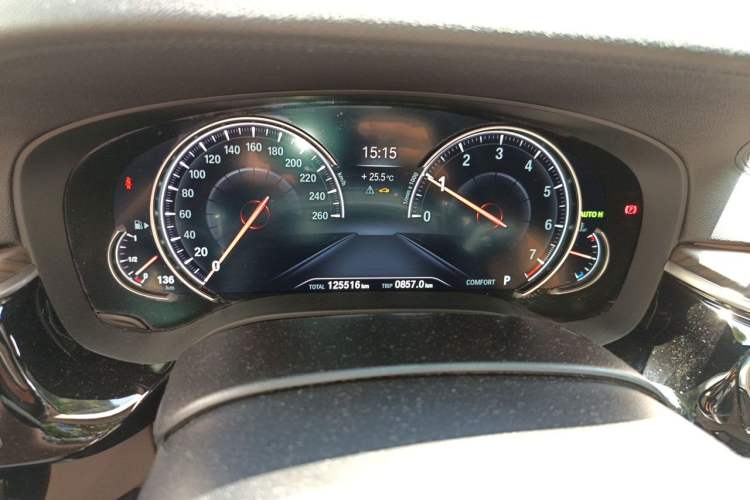 Used BMW 5 Series 2018 Revised Version 530Li Leading Edition Luxury Package Instrument Cluster