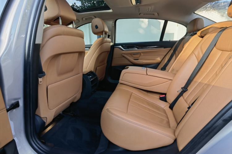 Used BMW 5 Series 2018 528Li Launch Special Edition Interior 3