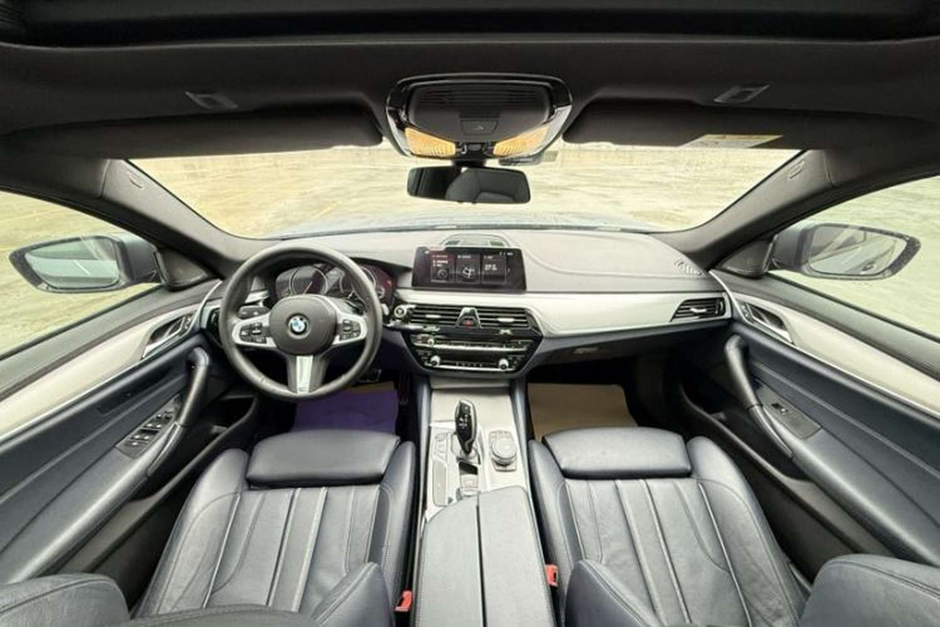 Used BMW 5 Series 2018 525i M Sport Package Interior 4