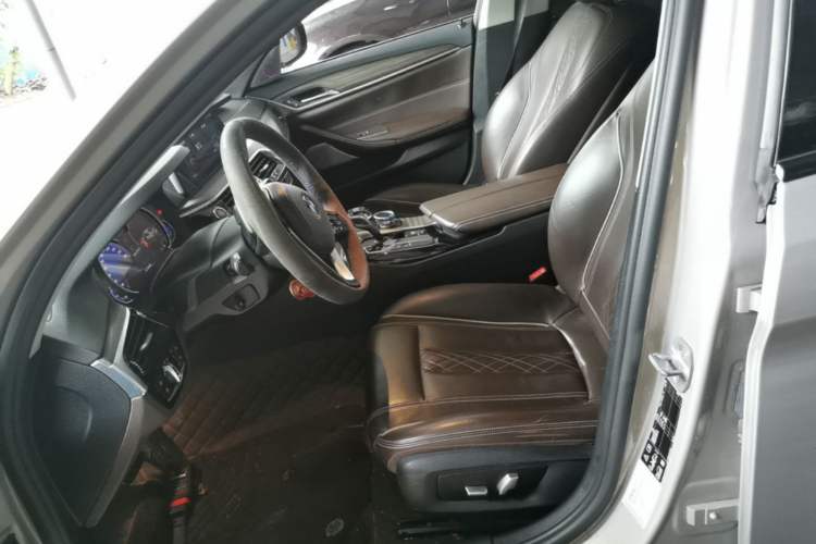 Used BMW 5 Series 2018 530Li xDrive Luxury Package Left Front Seat