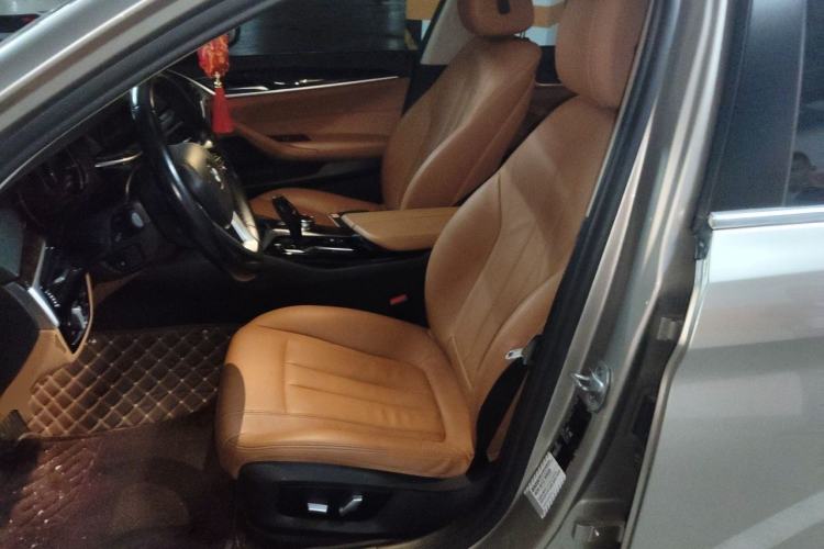 Used BMW 5 Series 2018 528Li Launch Special Edition Left Front Seat