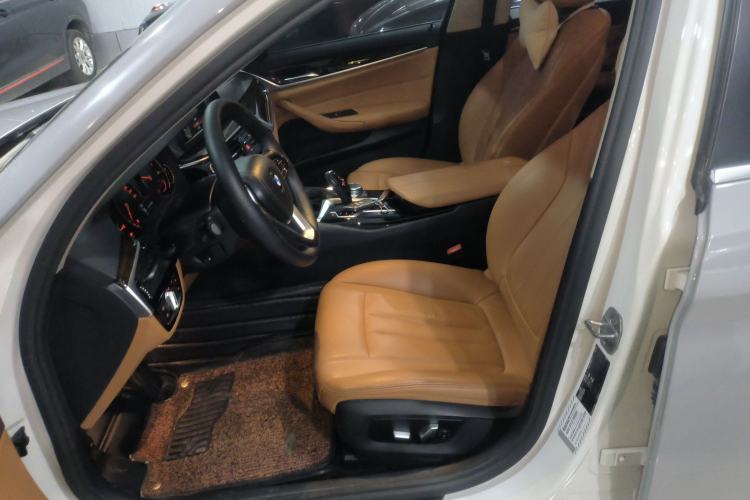 Used BMW 5 Series 2018 528Li Launch Special Edition Left Front Seat