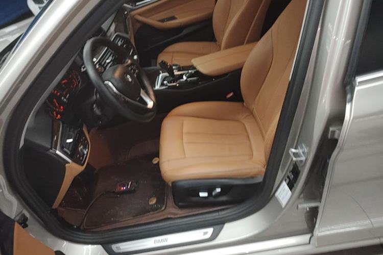 Used BMW 5 Series 2018 528Li Launch Special Edition Left Front Seat