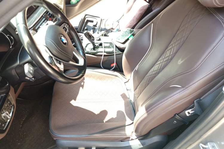 Used BMW 5 Series 2018 Revised Version 530Li Leading Edition Luxury Package Left Front Seat