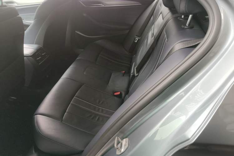 Used BMW 5 Series 2018 525i M Sport Package Left Rear Seat
