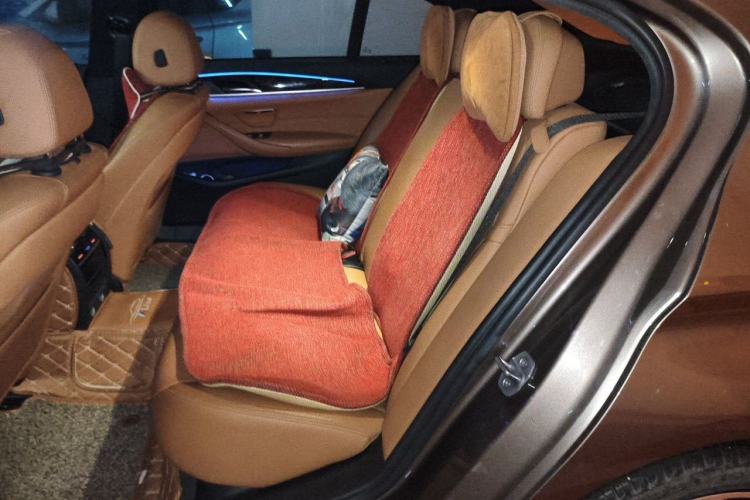 Used BMW 5 Series 2018 Restyled 530Li Leading Edition M Sport Package Left Rear Seat