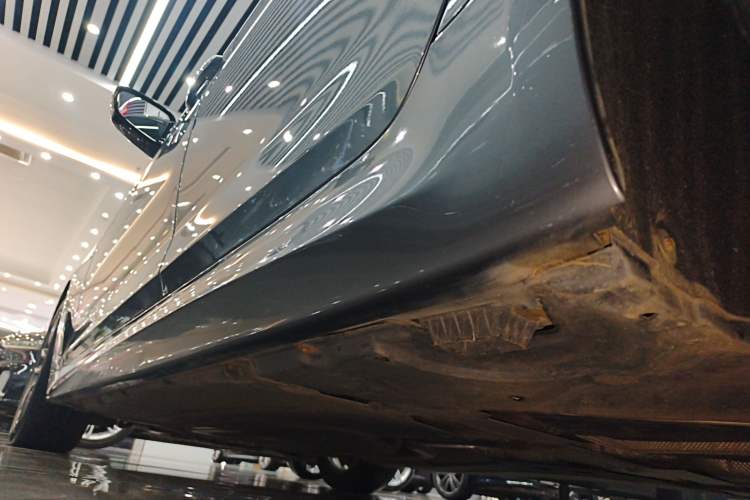 Used BMW 5 Series 2018 525i M Sport Package Left Side Sill