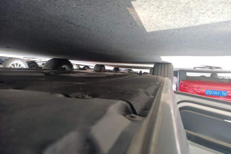 Used BMW 5 Series 2018 525Li Luxury Package Left Side Sill