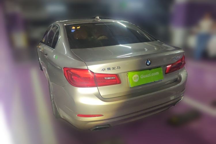 Used BMW 5 Series 2018 528Li Launch Special Edition Rear Left 45 Deg