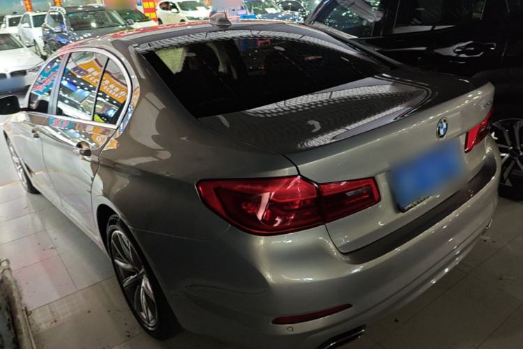 Used BMW 5 Series 2018 528Li Launch Special Edition Rear Left 45 Deg