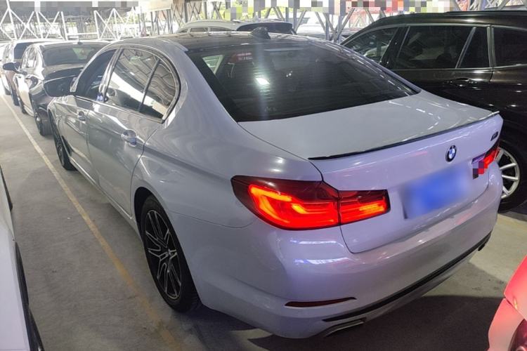 Used BMW 5 Series 2018 530Li Leading Edition Luxury Package Rear Left 45 Deg