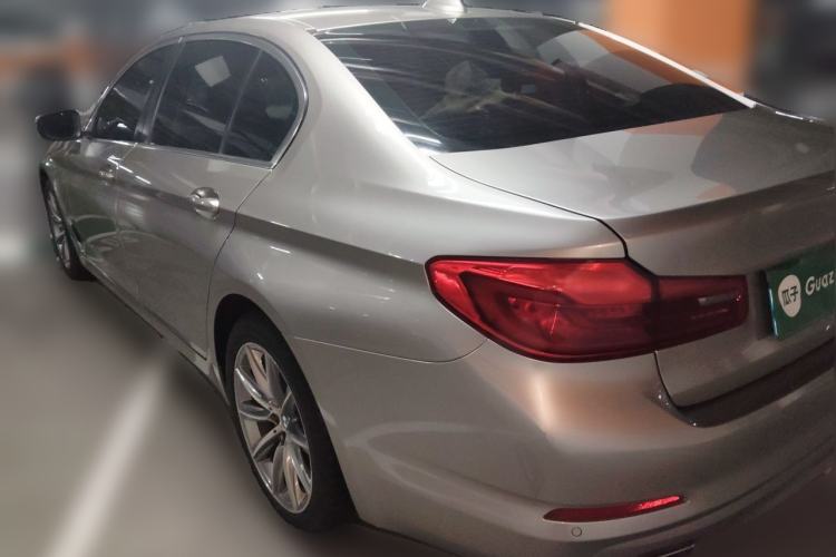 Used BMW 5 Series 2018 528Li Launch Special Edition Rear Left 45 Deg