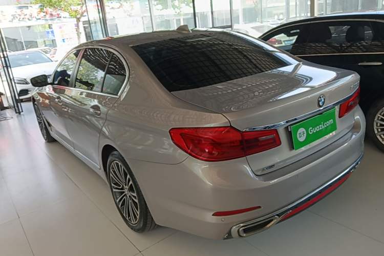 Used BMW 5 Series 2018 528Li Launch Special Edition Rear Left 45 Deg