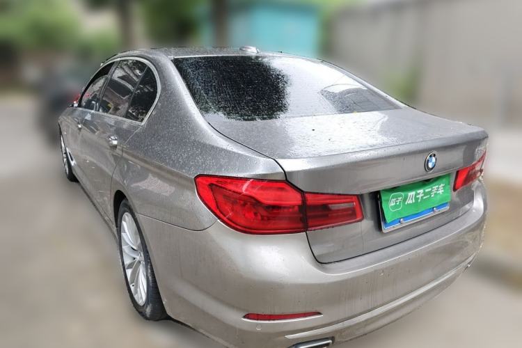 Used BMW 5 Series 2018 525Li Luxury Package Rear Left 45 Deg