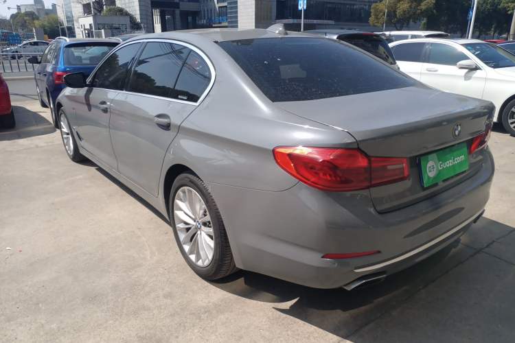 Used BMW 5 Series 2018 525Li Luxury Package Rear Left 45 Deg