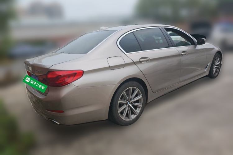 Used BMW 5 Series 2018 528Li Launch Special Edition Rear Right 45 Deg