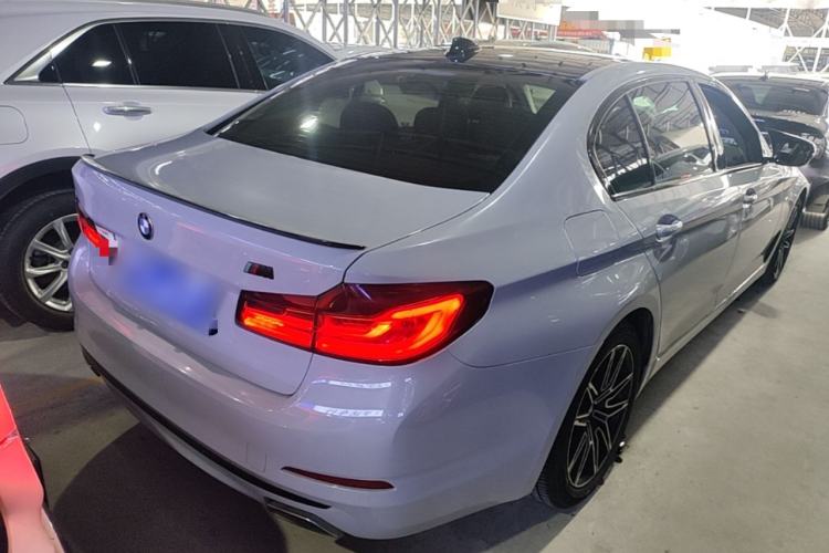 Used BMW 5 Series 2018 530Li Leading Edition Luxury Package Rear Right 45 Deg