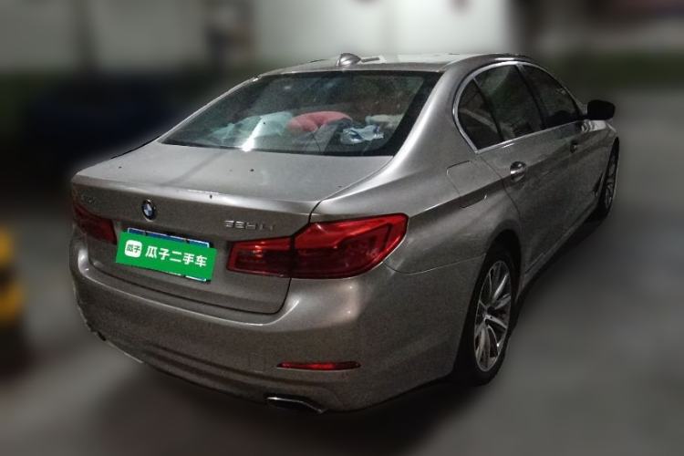Used BMW 5 Series 2018 528Li Launch Special Edition Rear Right 45 Deg