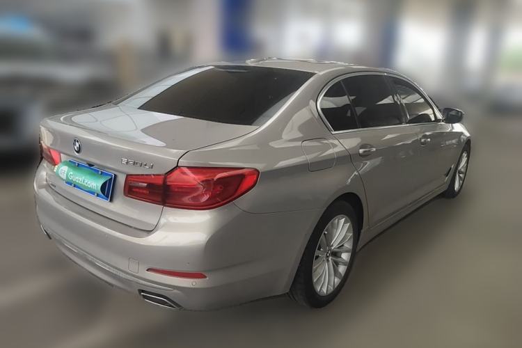 Used BMW 5 Series 2018 530Li xDrive Luxury Package Rear Right 45 Deg