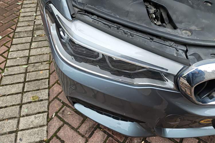 Used BMW 5 Series 2018 530i M Sport Package Right Front Headlight