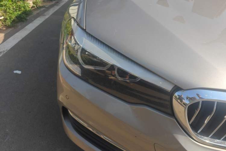 Used BMW 5 Series 2018 528Li Launch Special Edition Right Front Headlight