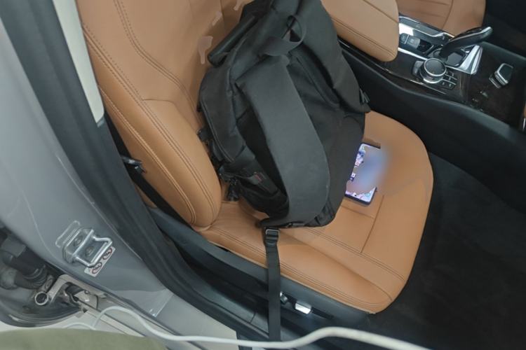 Used BMW 5 Series 2018 528Li Launch Special Edition Right Front Seat