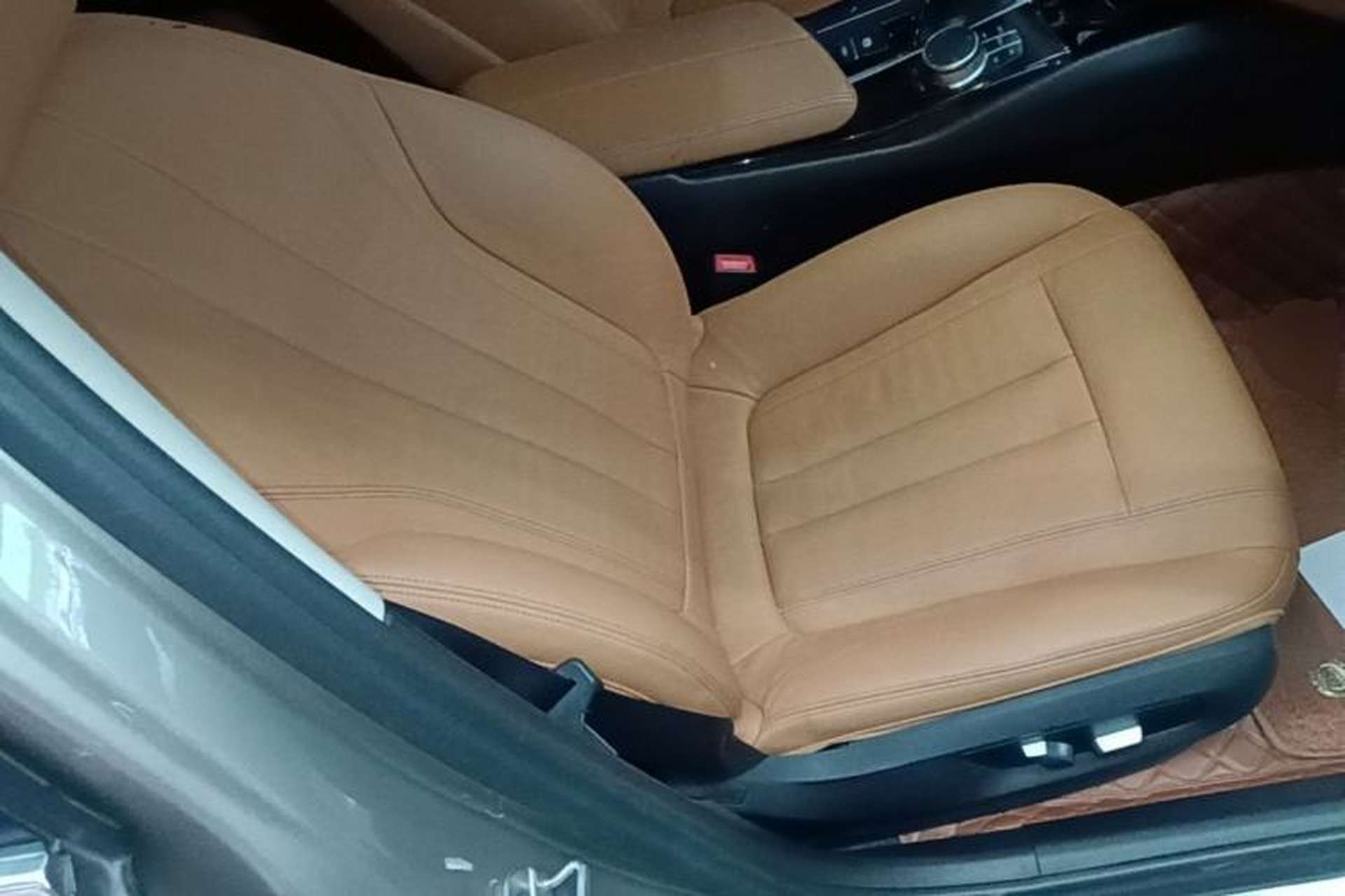 Used BMW 5 Series 2018 528Li Launch Special Edition Right Front Seat
