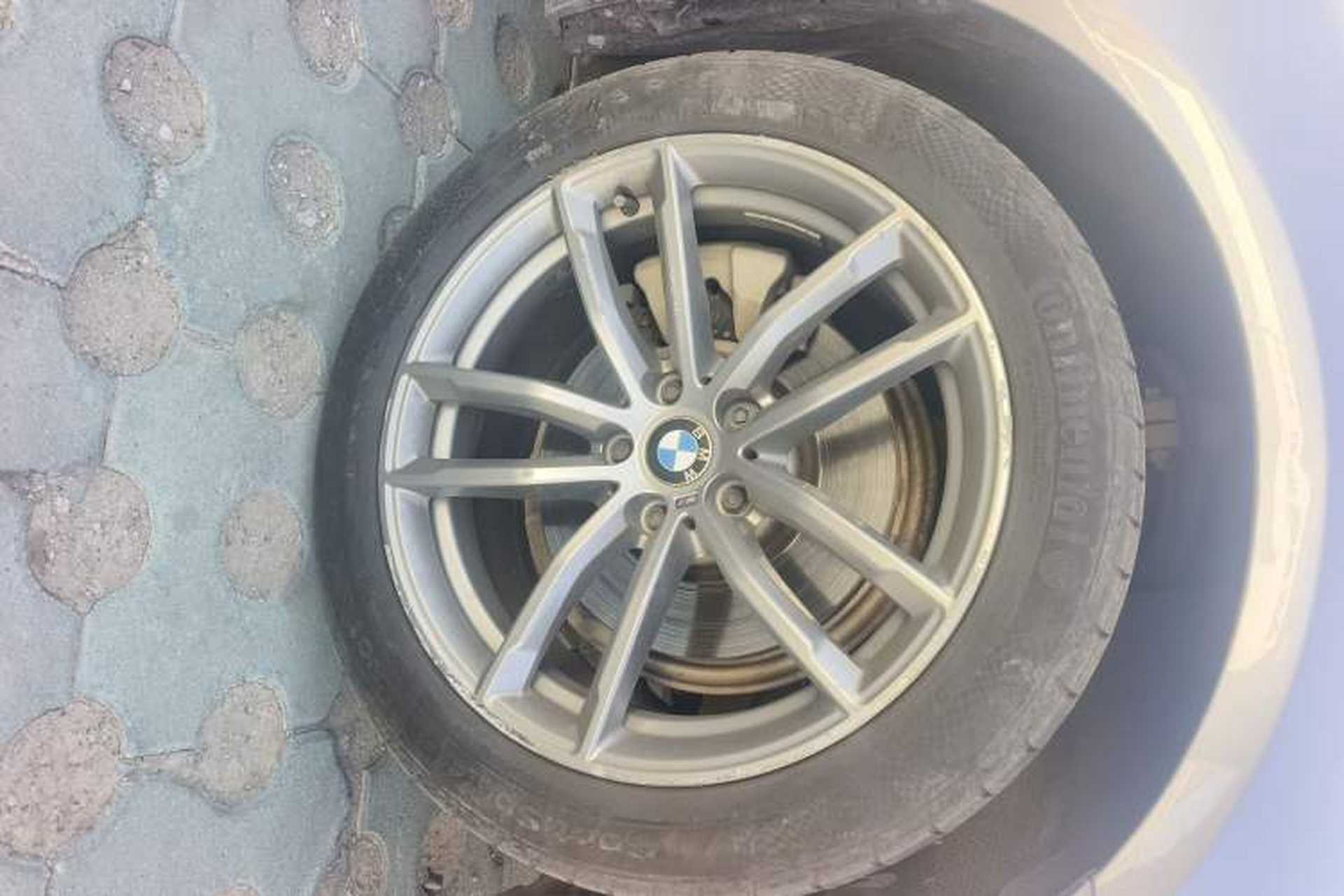 Used BMW 5 Series 2018 525i M Sport Package Right Front Wheel Hub