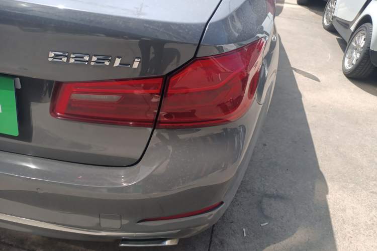 Used BMW 5 Series 2018 525Li Luxury Package Right Rear Taillight