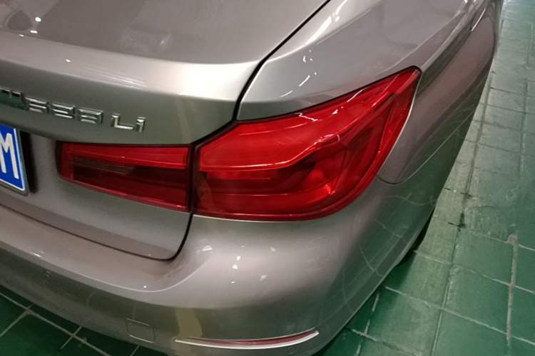 Used BMW 5 Series 2018 528Li Launch Special Edition Right Rear Taillight