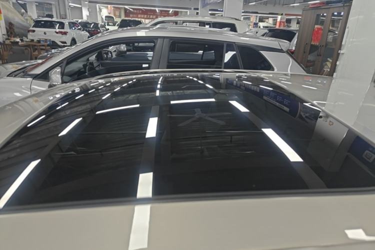 Used BMW 5 Series 2018 528Li Launch Special Edition Roof