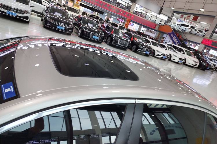 Used BMW 5 Series 2018 528Li Launch Special Edition Roof