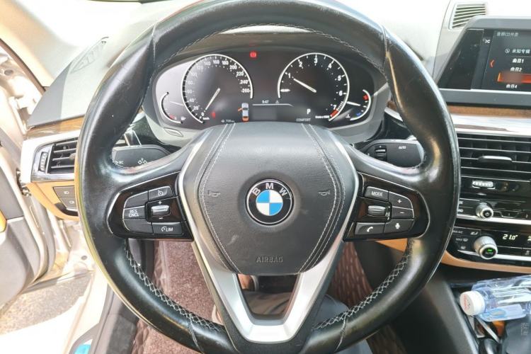 Used BMW 5 Series 2018 528Li Launch Special Edition Steering Wheel