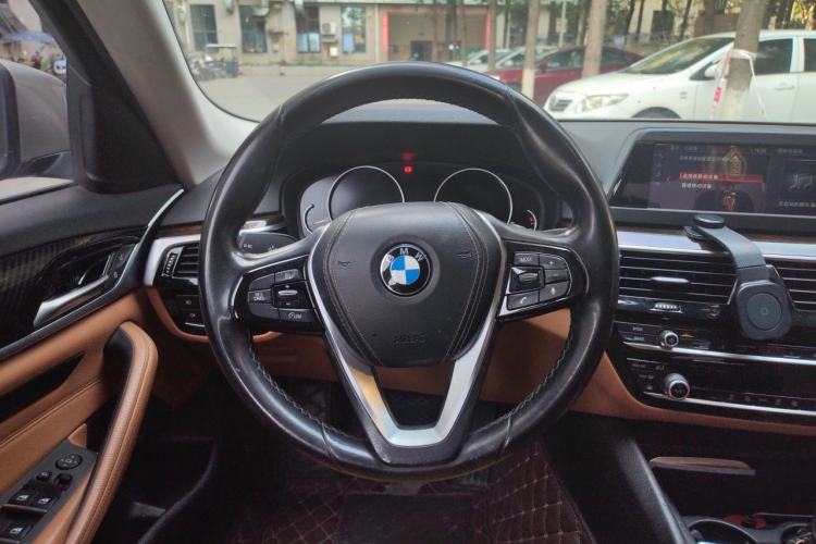 Used BMW 5 Series 2018 528Li Launch Special Edition Steering Wheel