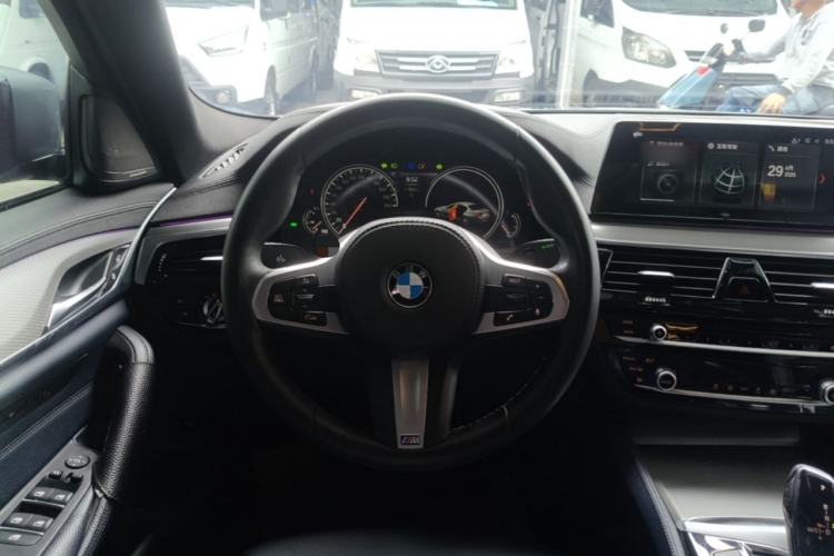 Used BMW 5 Series 2018 525i M Sport Package Steering Wheel