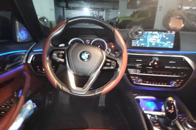 Used BMW 5 Series 2018 Restyled 530Li Leading Edition M Sport Package Steering Wheel