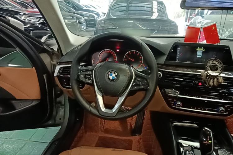 Used BMW 5 Series 2018 528Li Launch Special Edition Steering Wheel