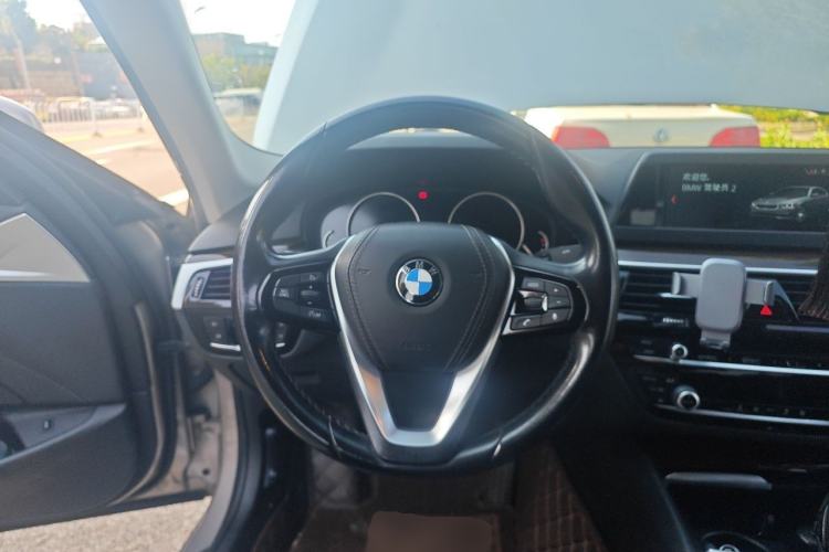 Used BMW 5 Series 2018 528Li Launch Special Edition Steering Wheel