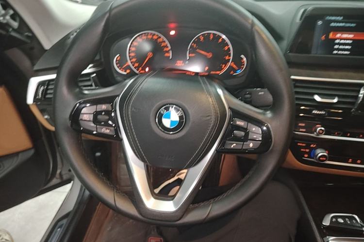 Used BMW 5 Series 2018 528Li Launch Special Edition Steering Wheel