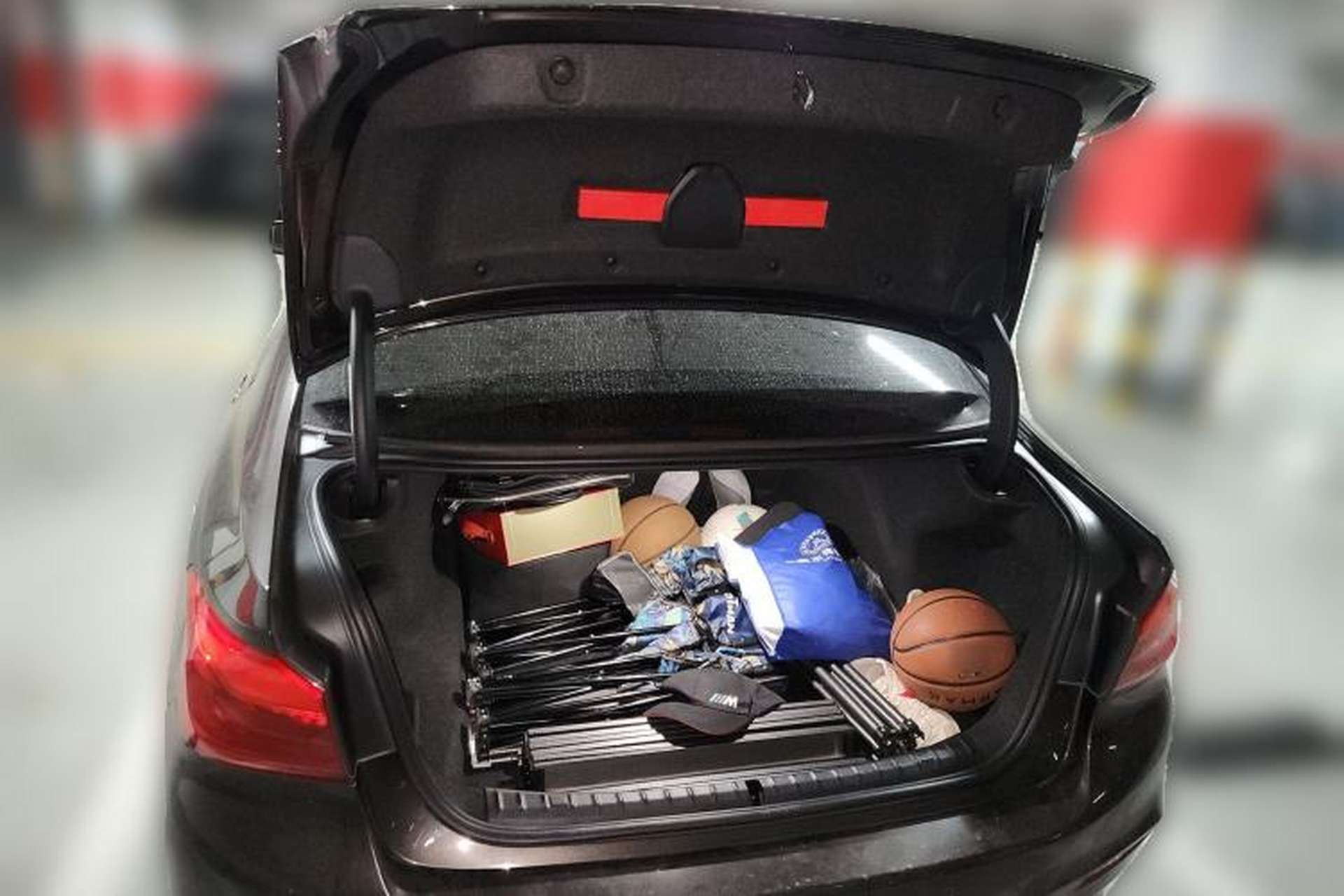 Used BMW 5 Series 2018 525Li M Sport Package Trunk