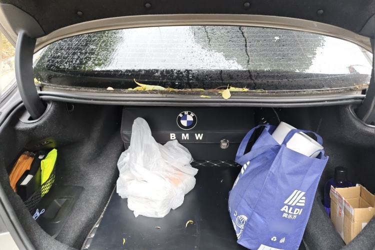 Used BMW 5 Series 2018 525Li Luxury Package Trunk
