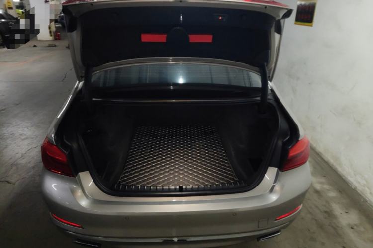 Used BMW 5 Series 2018 Facelifted 530Li xDrive Luxury Package Trunk