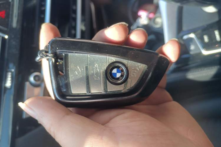 Used BMW 5 Series 2018 525Li Luxury Package Vehicle Key