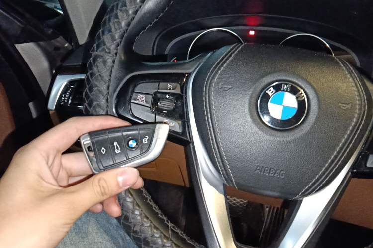 Used BMW 5 Series 2018 528Li Launch Special Edition Vehicle Key