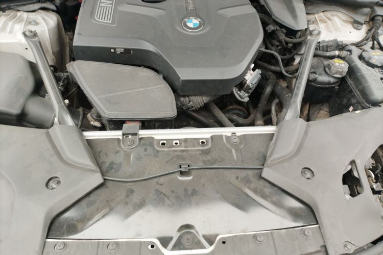 Used BMW 5 Series 2018 530Li Leading Edition Luxury Package Engine Bay