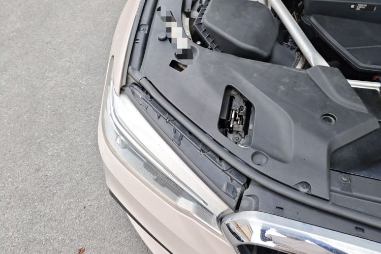 Used BMW 5 Series 2018 Restyled 530Li Luxury Edition M Sport Package Engine Bay Right