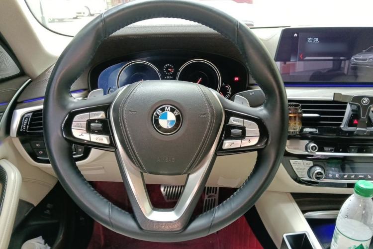 Used BMW 5 Series 2018 Facelifted 530Li xDrive Luxury Package Steering Wheel