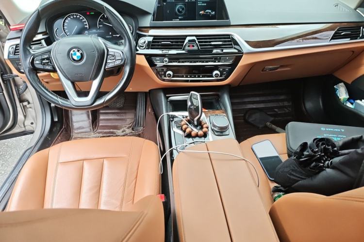 Used BMW 5 Series 2018 528Li Launch Special Edition Center Console