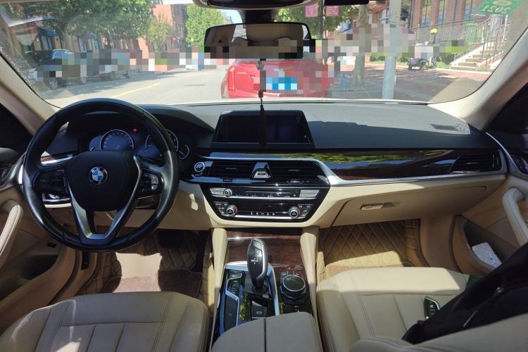 Used BMW 5 Series 2018 528Li Launch Special Edition Center Console